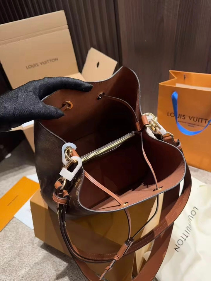 LV Neonoe Bucket Bag