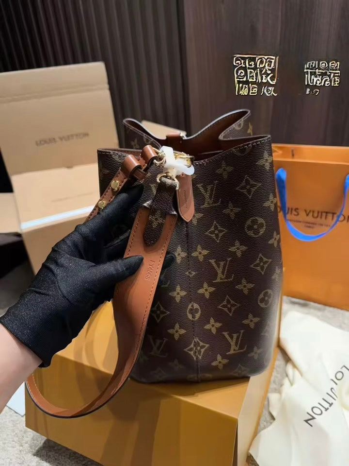 LV Neonoe Bucket Bag