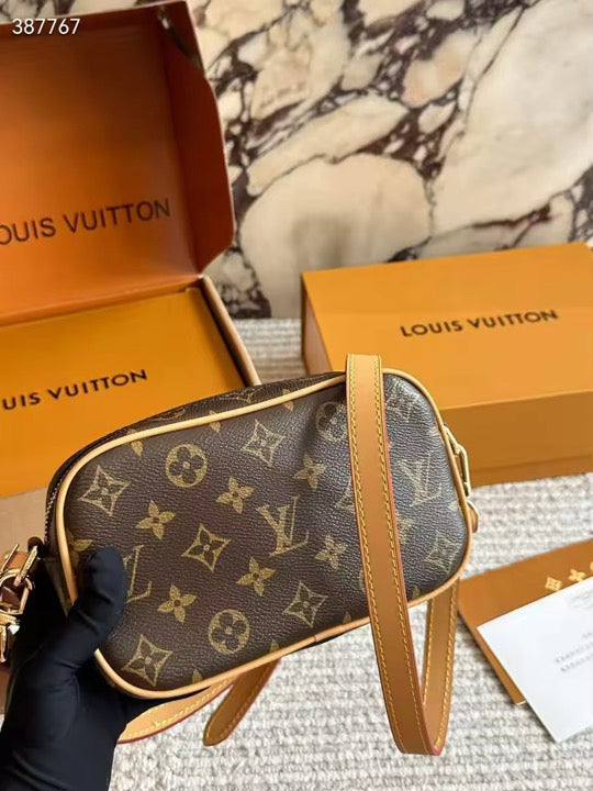LV Monogram Trocadero Wearable Wallet