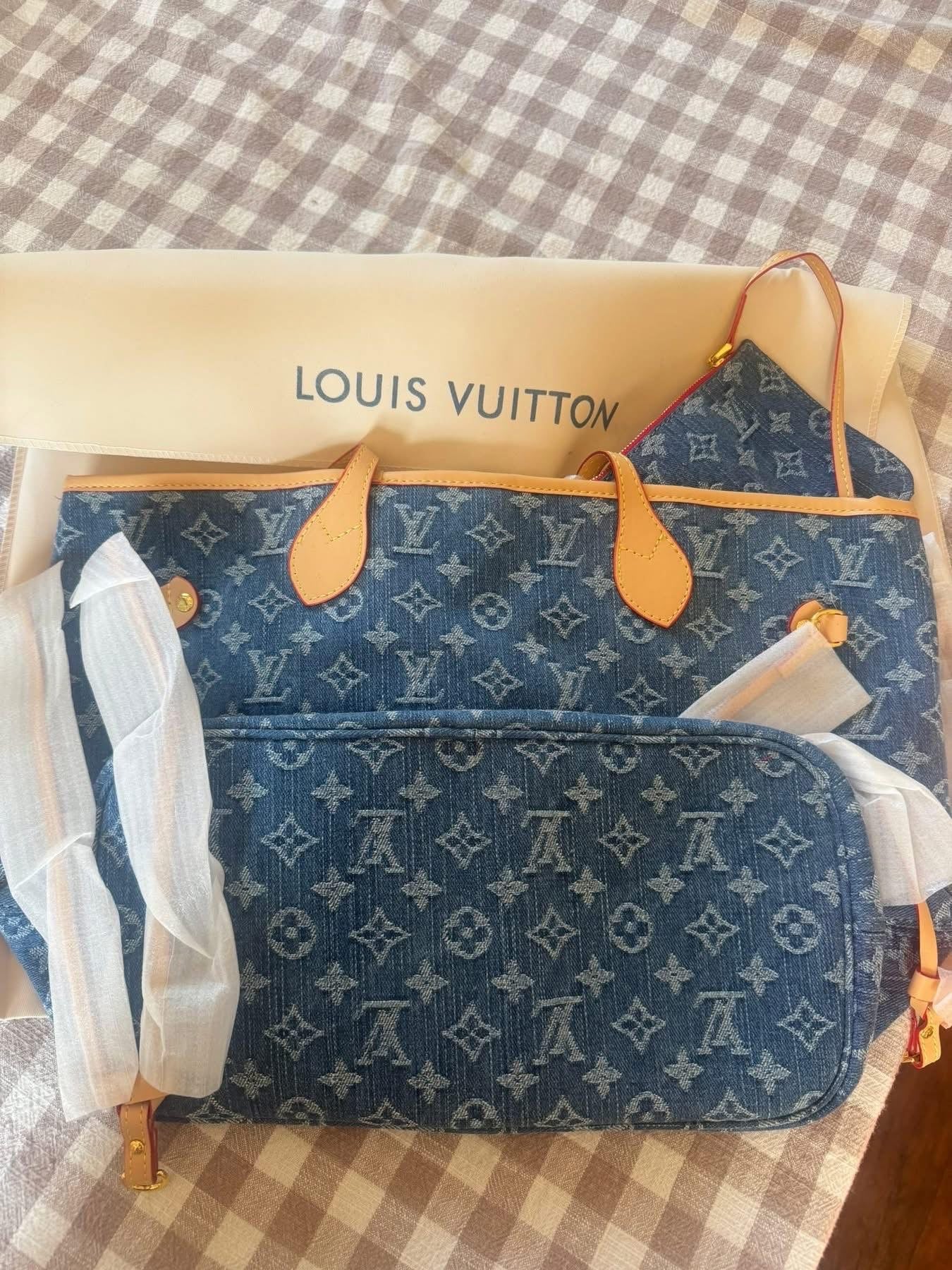 LV Purse + Wallet