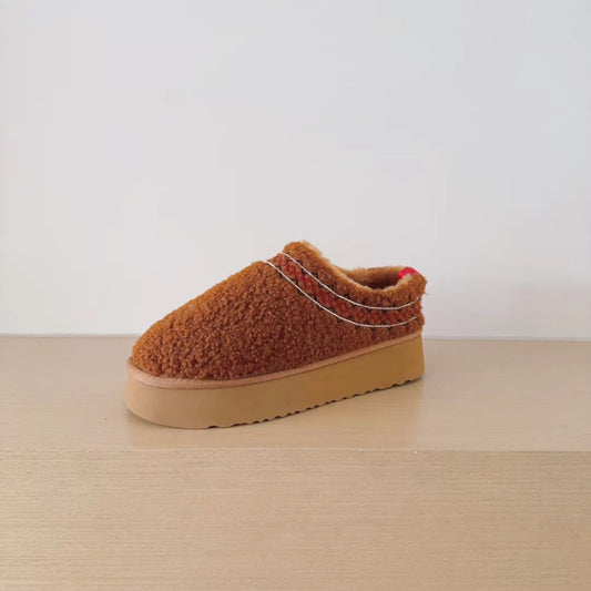 Kid Curly Slippers