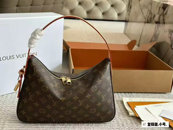 LV Slouchy PM shoulder bag