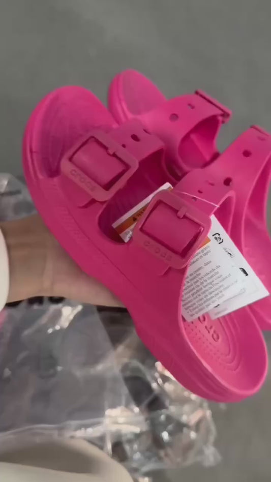 Women’s Saturday Sandal- Crocs